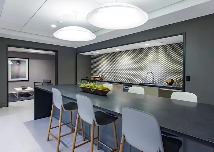 Апартаменты Blueground River North Pool Wd Nr Mile Chi-1194 Чикаго